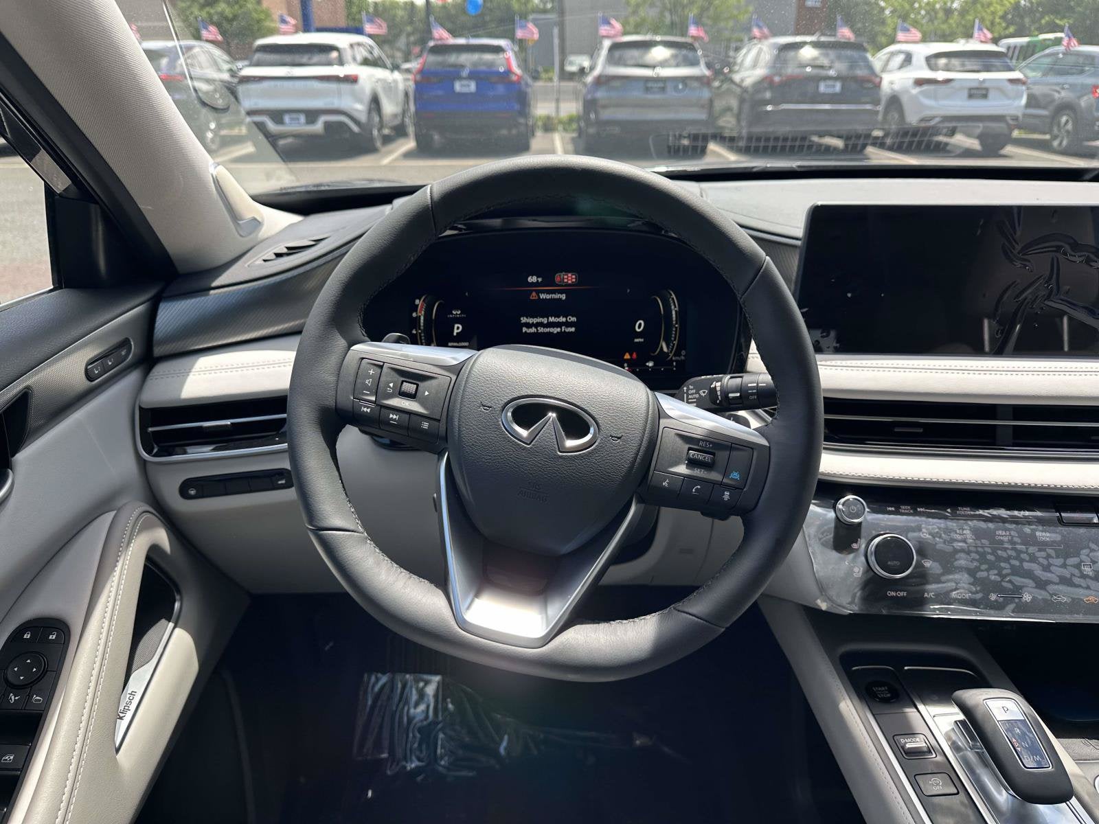 2027 INFINITI QX60 LUXE