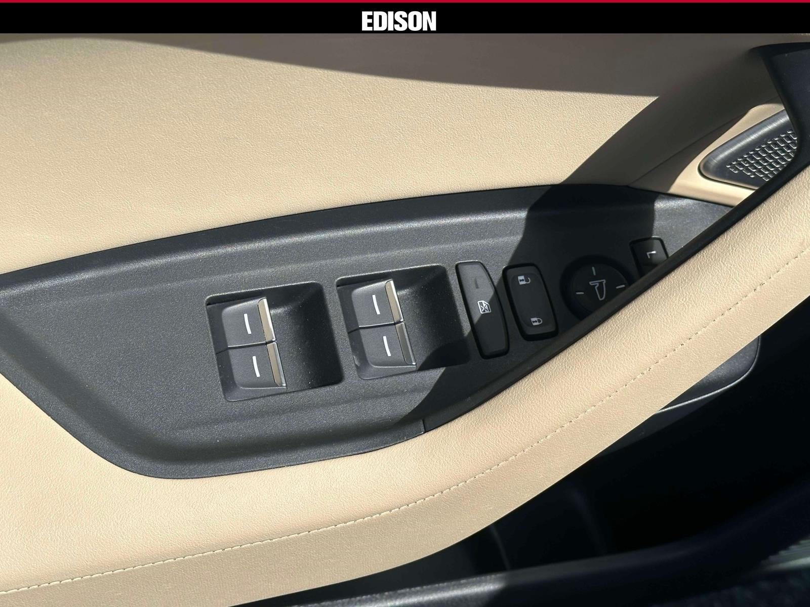 2025 Acura TLX FWD w/Technology Package