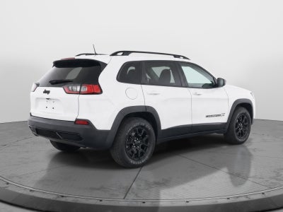 2022 Jeep Cherokee X 4x4