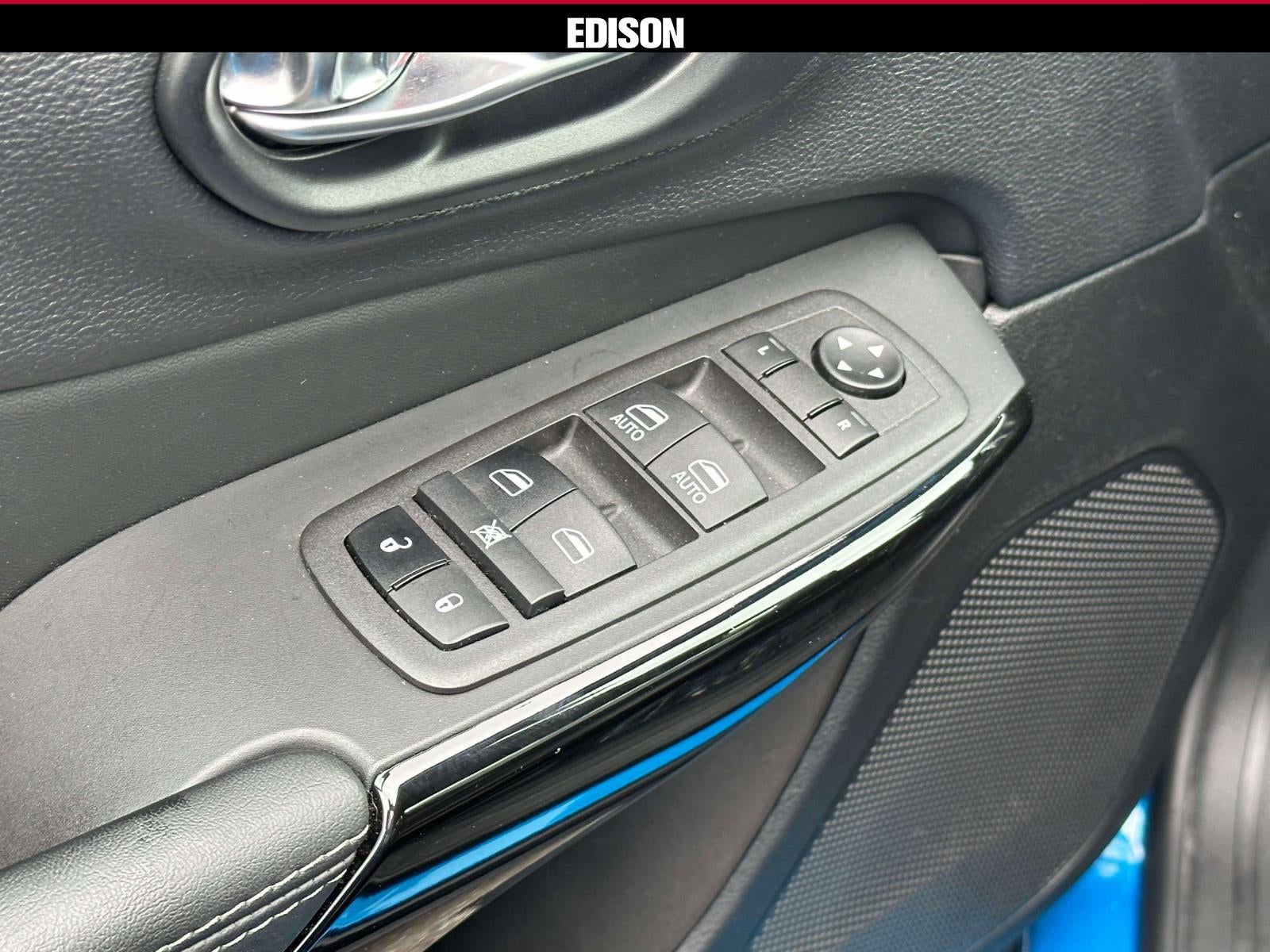 2023 Jeep Cherokee Altitude Lux 4x4