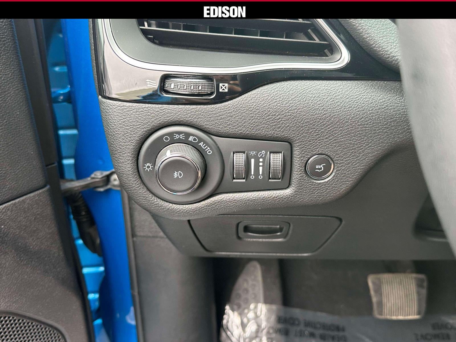 2023 Jeep Cherokee Altitude Lux 4x4