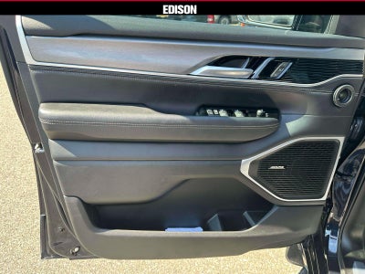 2025 Jeep Wagoneer Series II Carbide 4x4