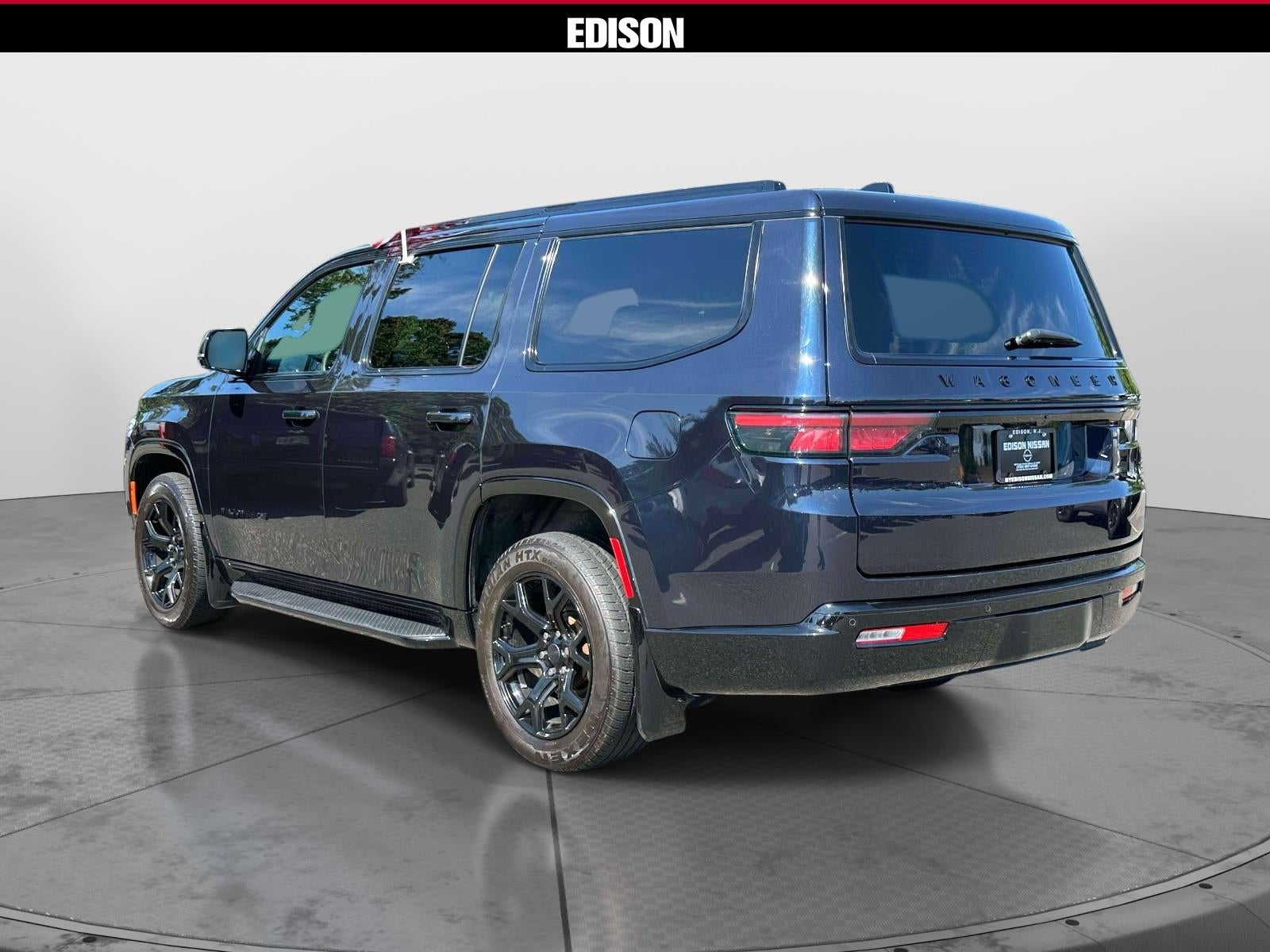 2025 Jeep Wagoneer Series II Carbide 4x4