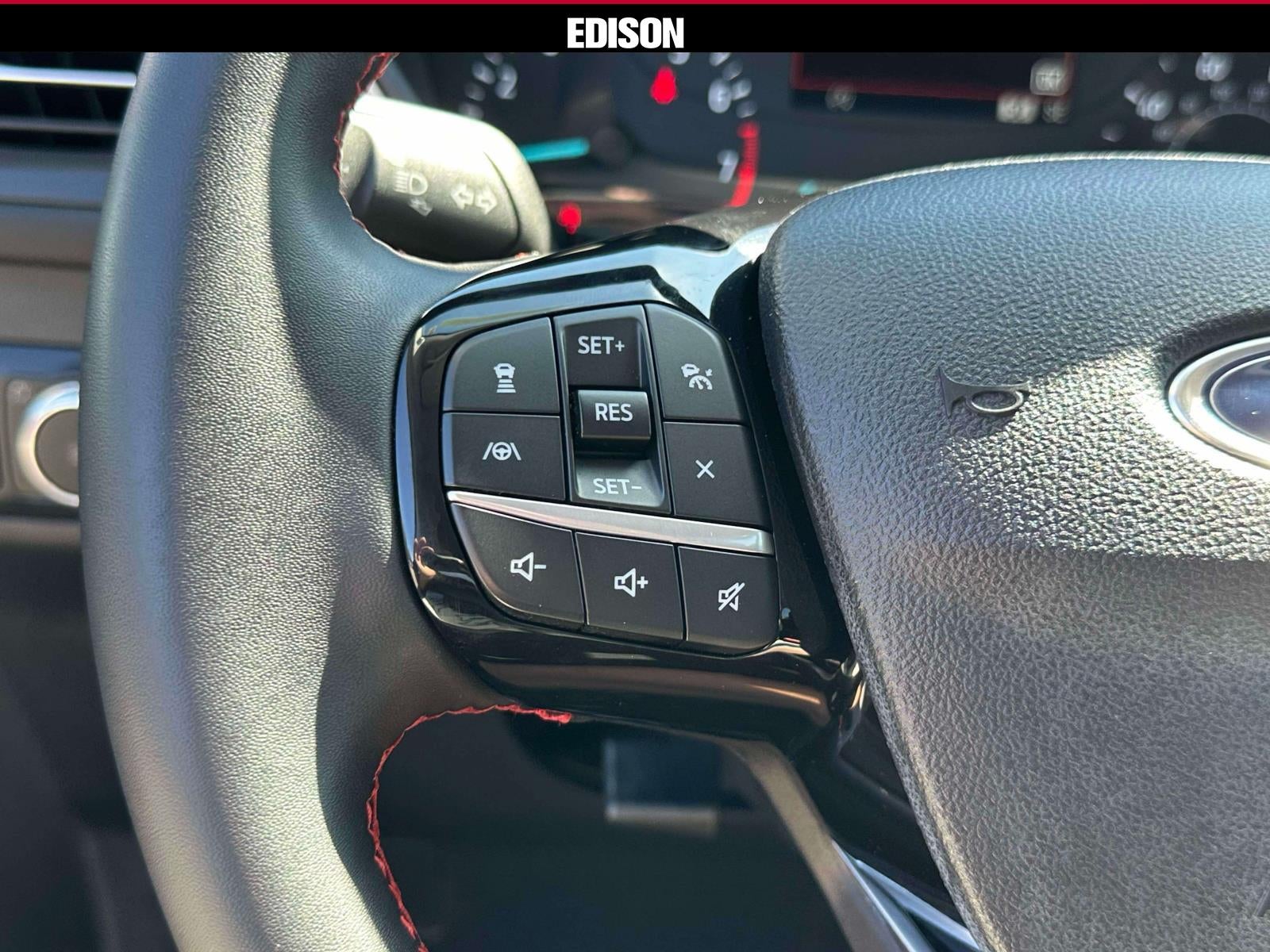 2022 Ford Escape SEL AWD