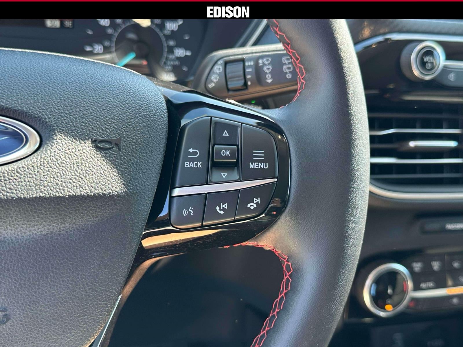 2022 Ford Escape SEL AWD