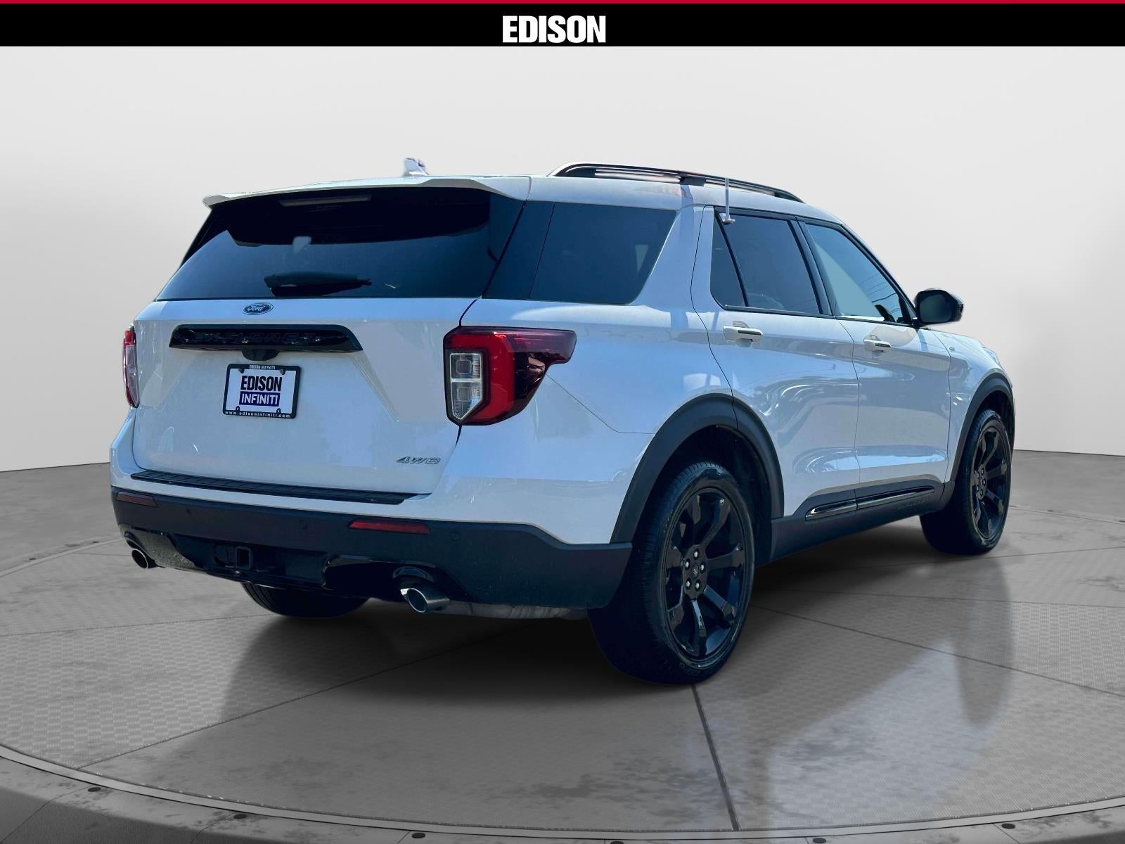 2024 Ford Explorer ST-Line 4WD