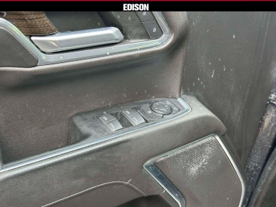 2022 Chevrolet Silverado 1500 4WD Crew Cab 147 LT w/2FL