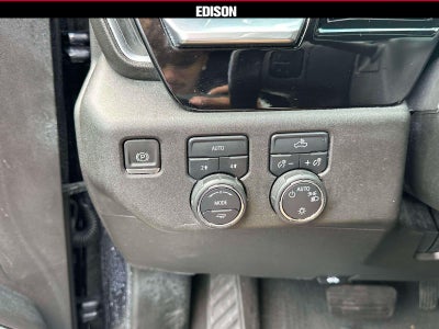 2022 Chevrolet Silverado 1500 4WD Crew Cab 147 LT w/2FL