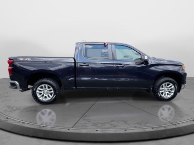 2022 Chevrolet Silverado 1500 4WD Crew Cab 147 LT w/2FL