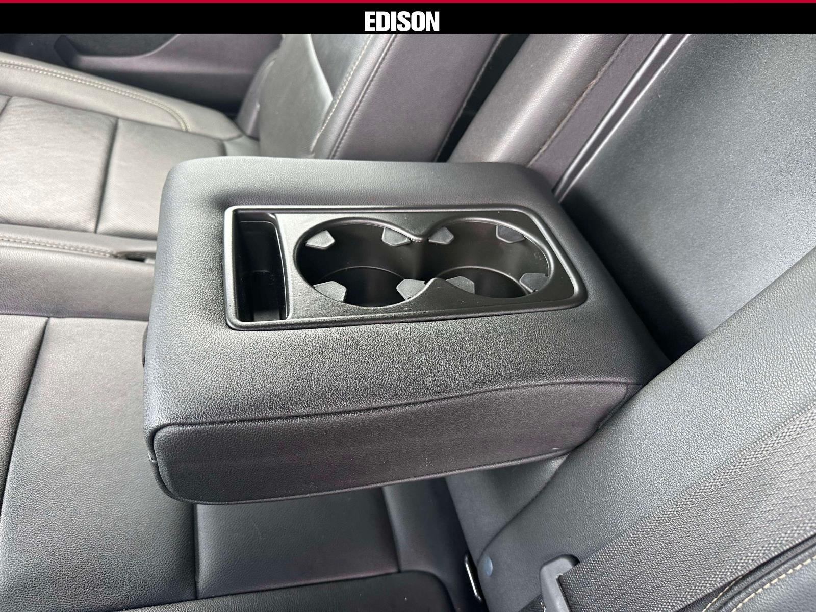 2024 GMC Yukon 4WD 4dr SLT