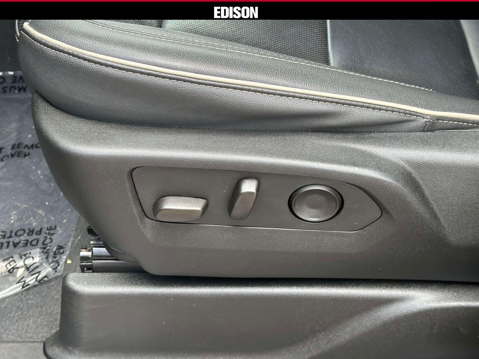 2024 GMC Yukon 4WD 4dr SLT