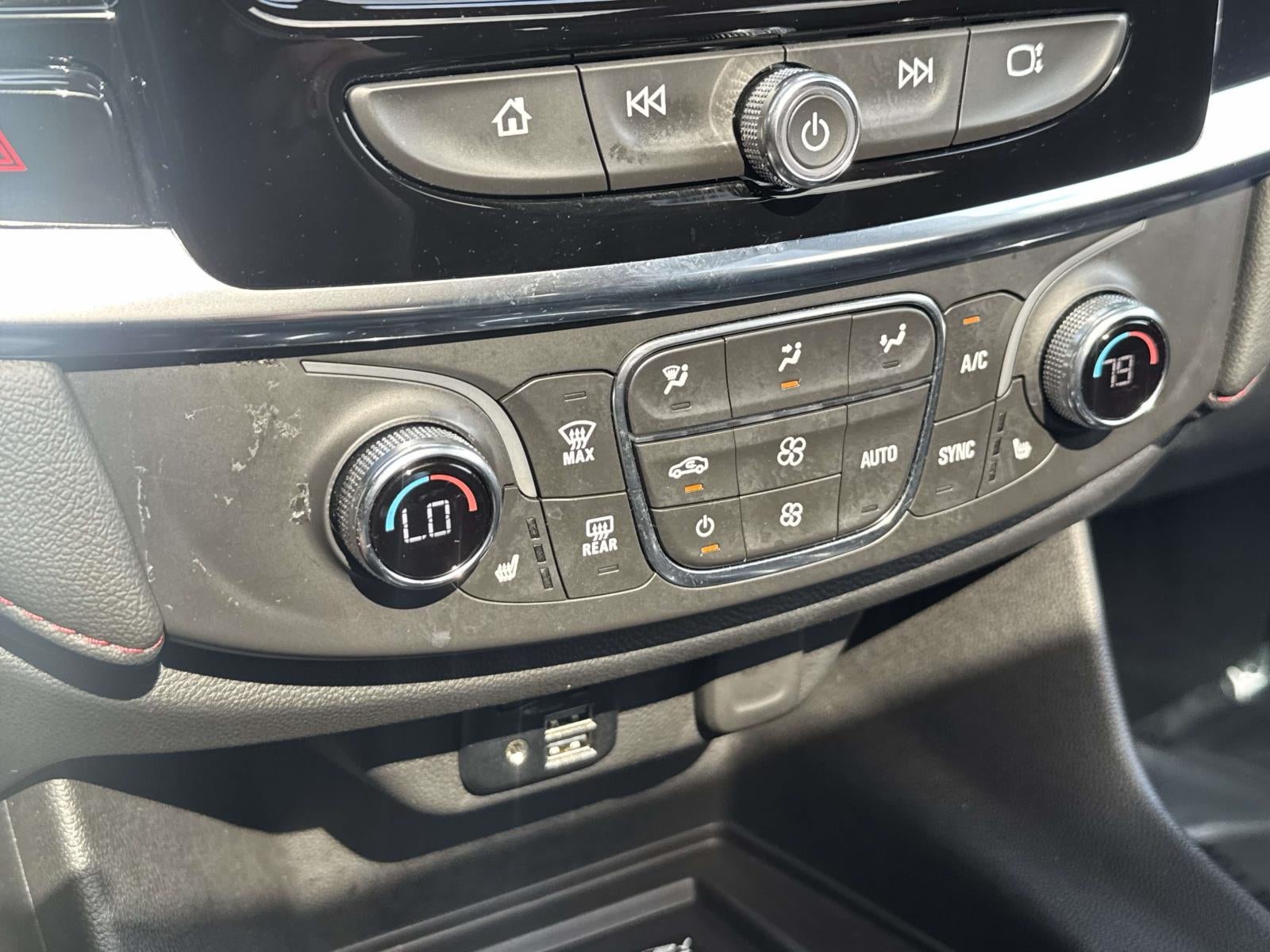 2023 Chevrolet Traverse AWD 4dr RS