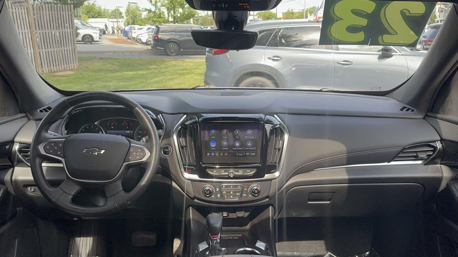 2023 Chevrolet Traverse AWD 4dr RS