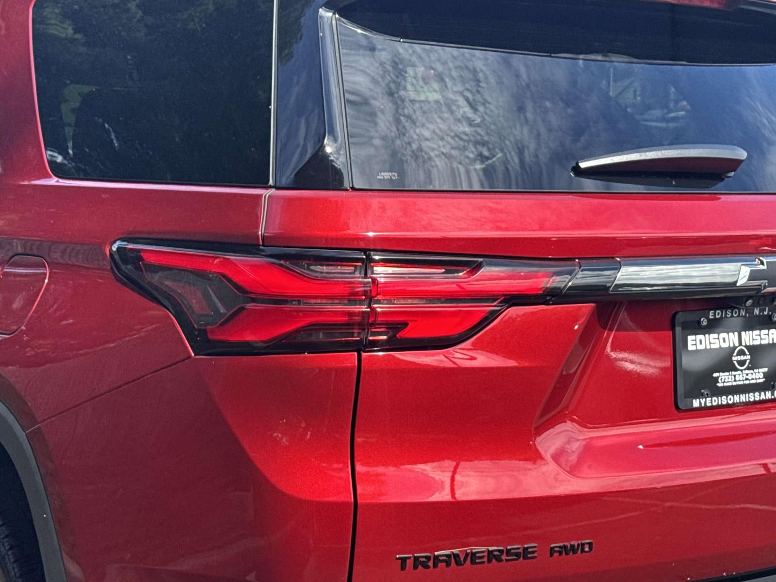 2023 Chevrolet Traverse AWD 4dr RS