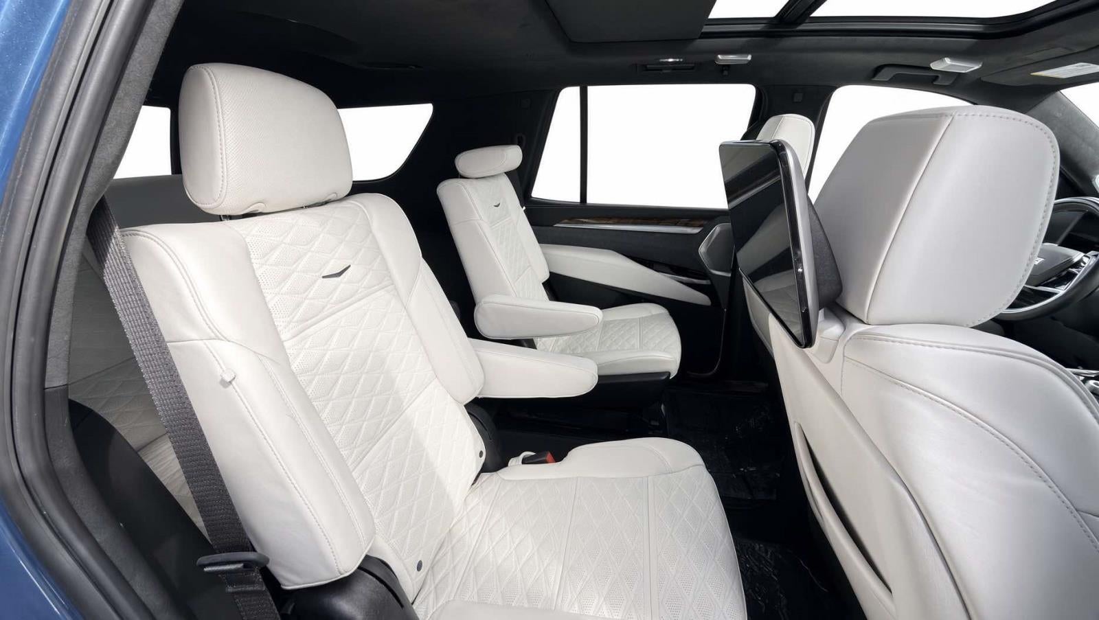 2025 Cadillac Escalade 4WD 4dr Sport Platinum