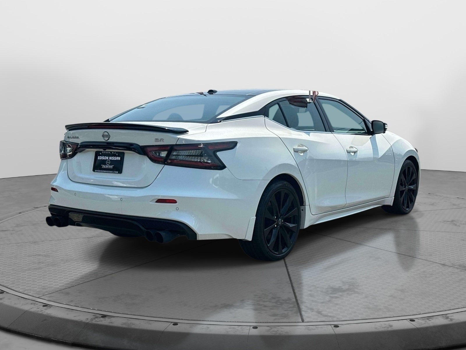 2023 Nissan Maxima SR CVT