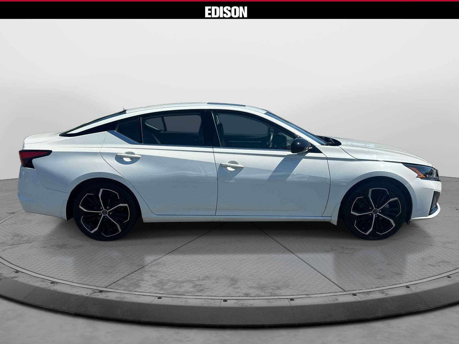 2023 Nissan Altima 2.5 SR Sedan