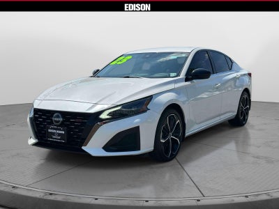 2023 Nissan Altima 2.5 SR Sedan