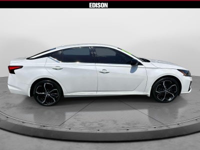 2023 Nissan Altima 2.5 SR Sedan