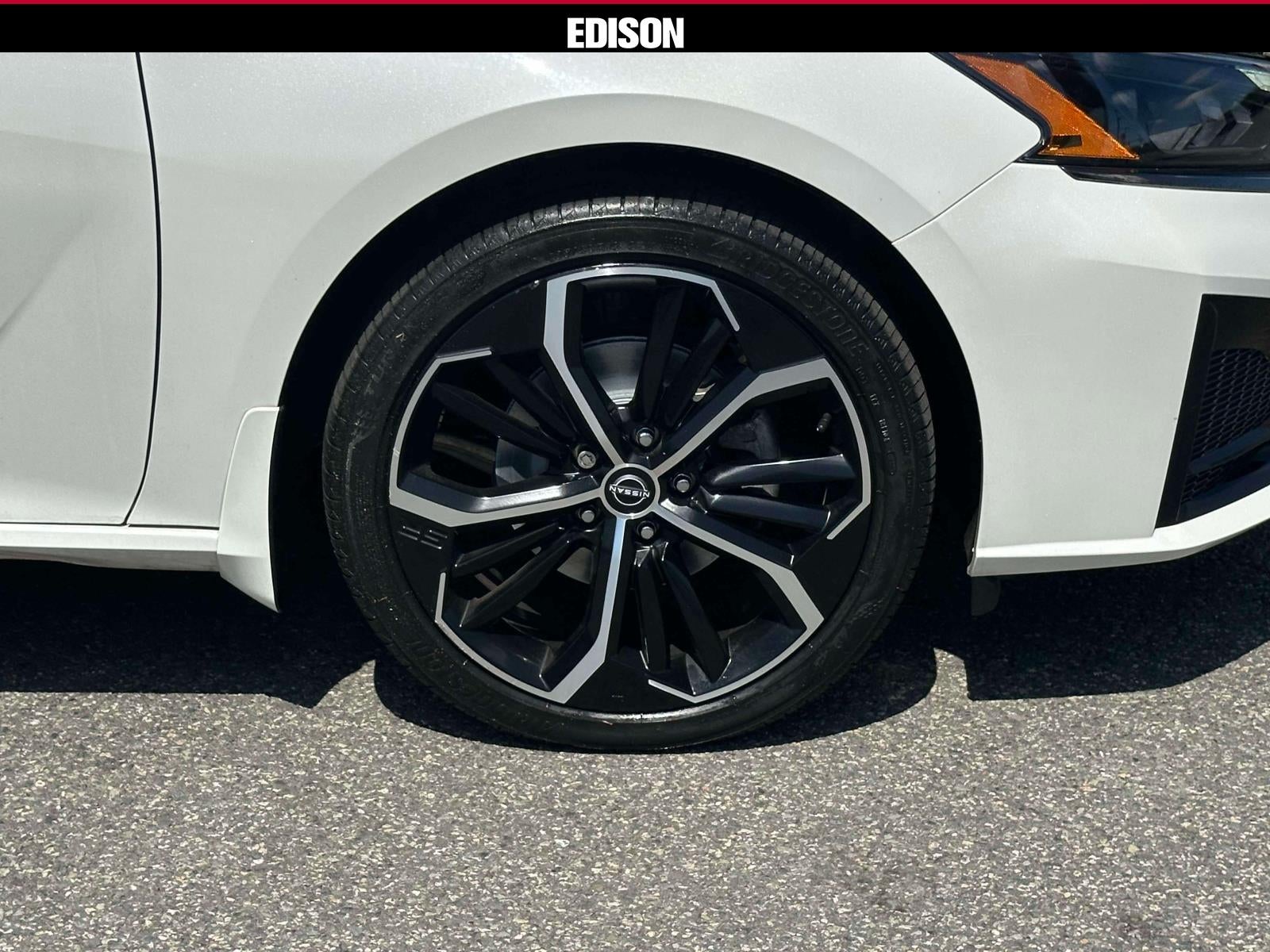 2023 Nissan Altima 2.5 SR Sedan