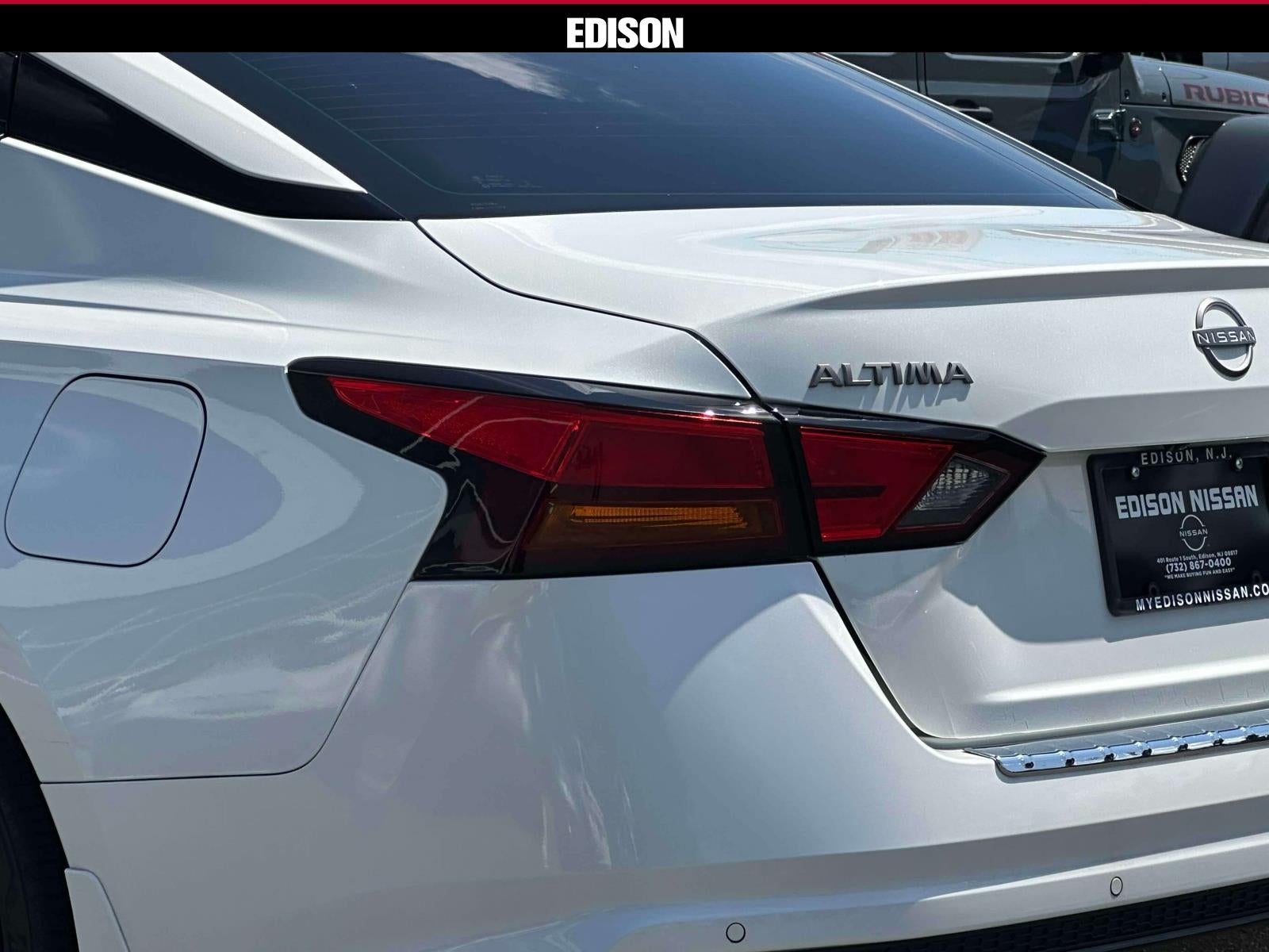 2023 Nissan Altima 2.5 SR Sedan
