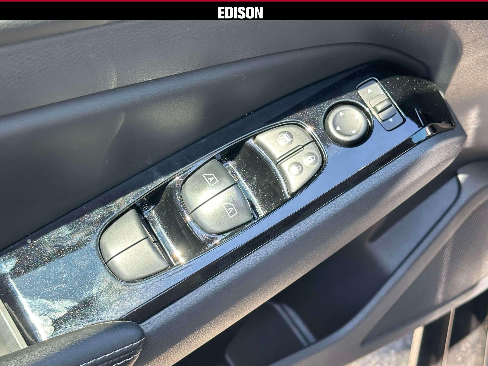 2025 Nissan Altima SL AWD