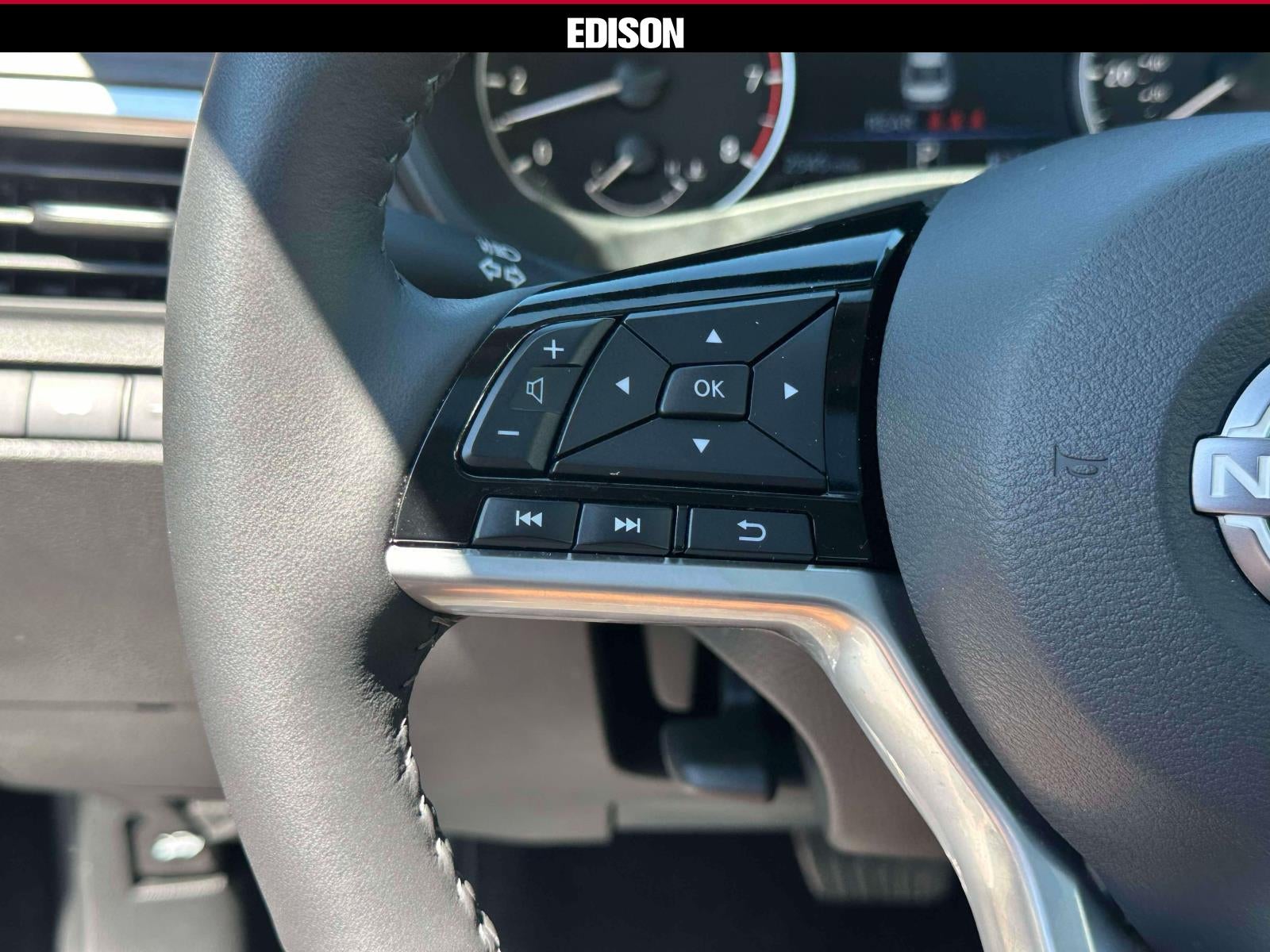 2025 Nissan Altima SL AWD