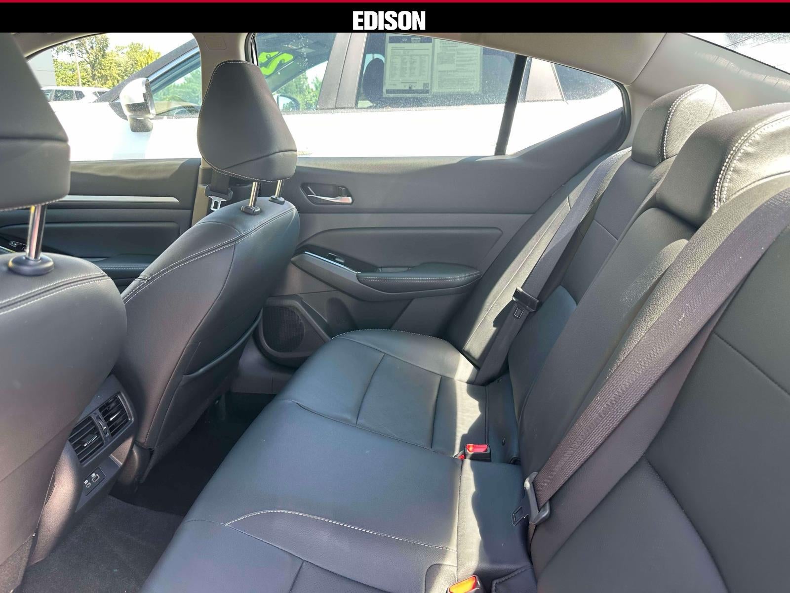 2025 Nissan Altima SL AWD