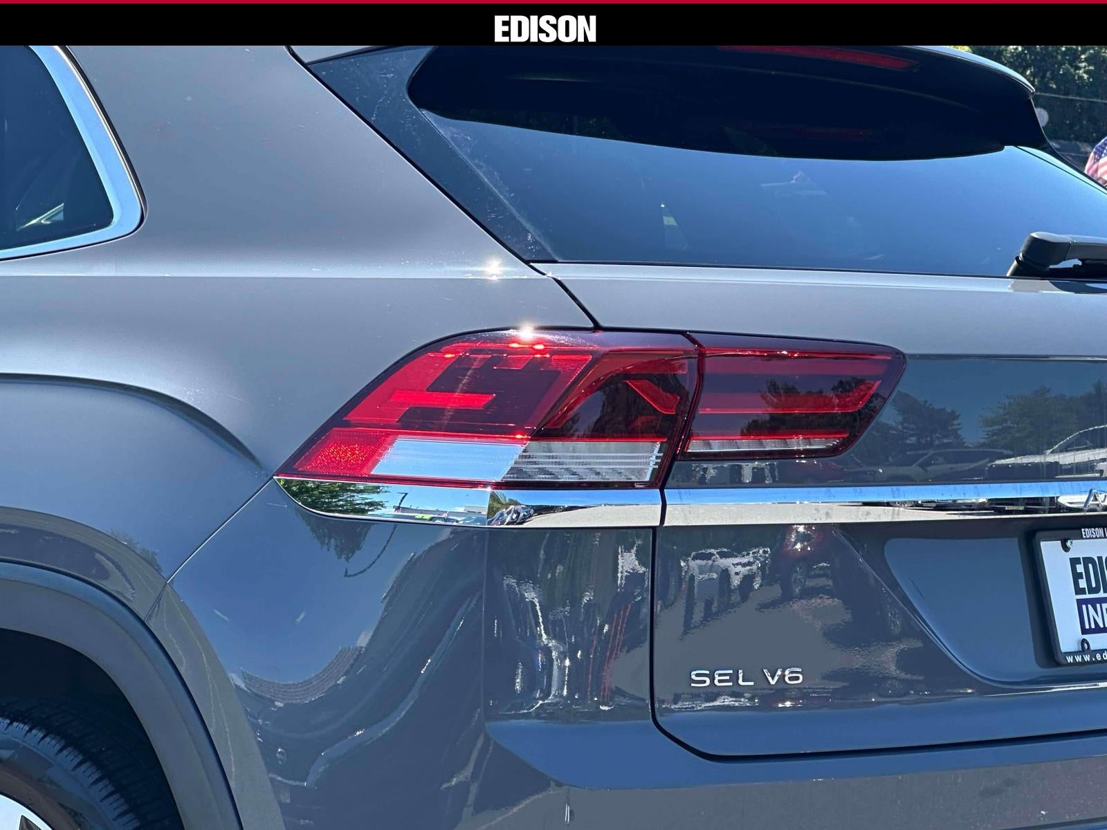 2021 Volkswagen Atlas Cross Sport 3.6L V6 SEL Premium R-Line 4MOTION