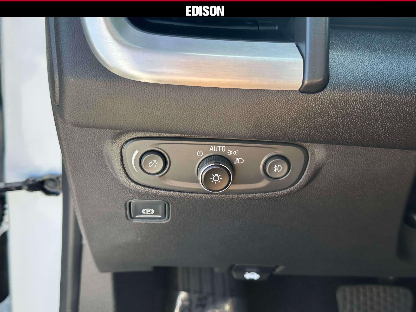 2023 GMC Terrain FWD 4dr SLT