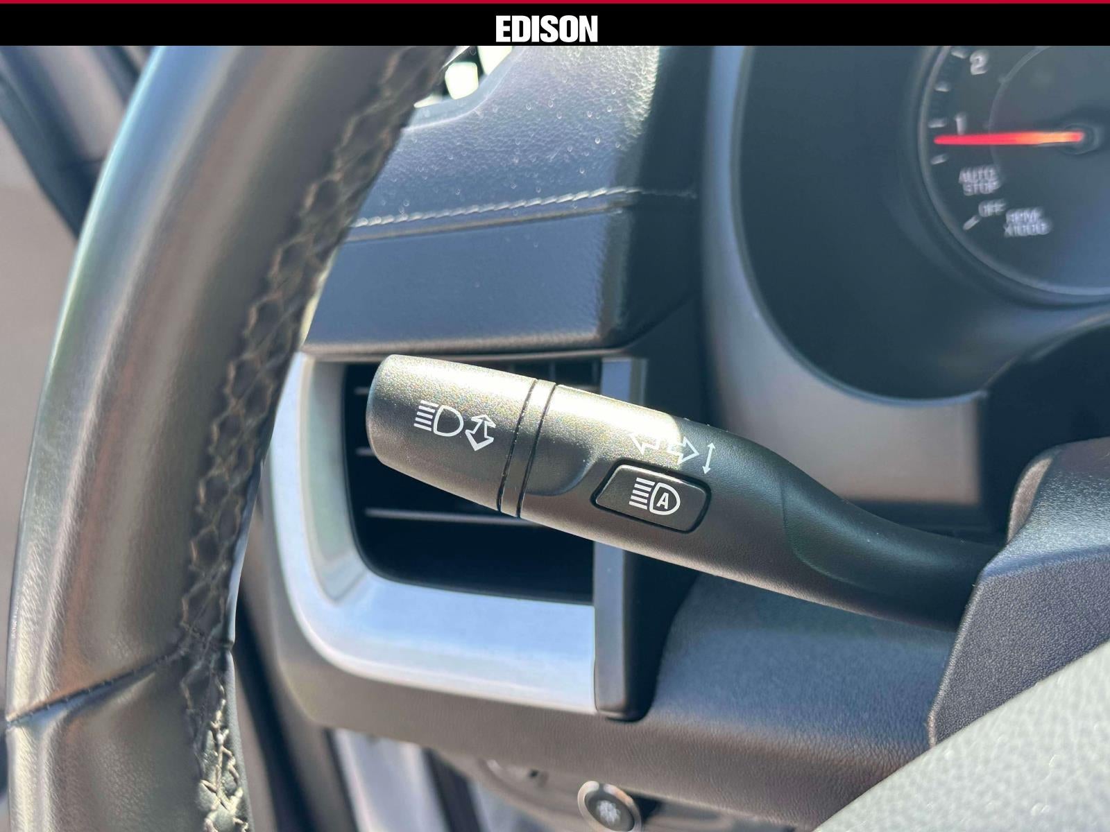2023 GMC Terrain FWD 4dr SLT
