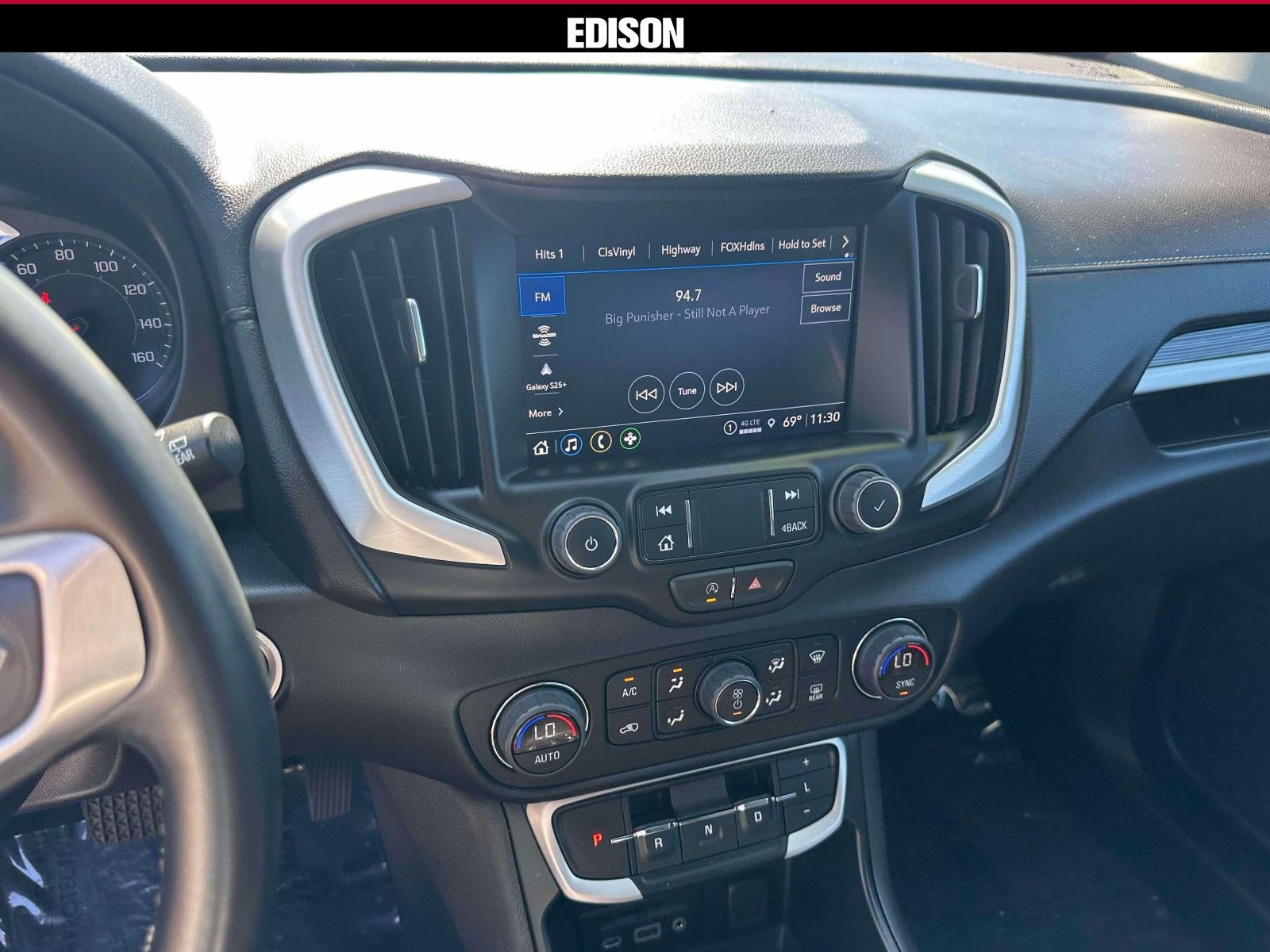 2023 GMC Terrain FWD 4dr SLT