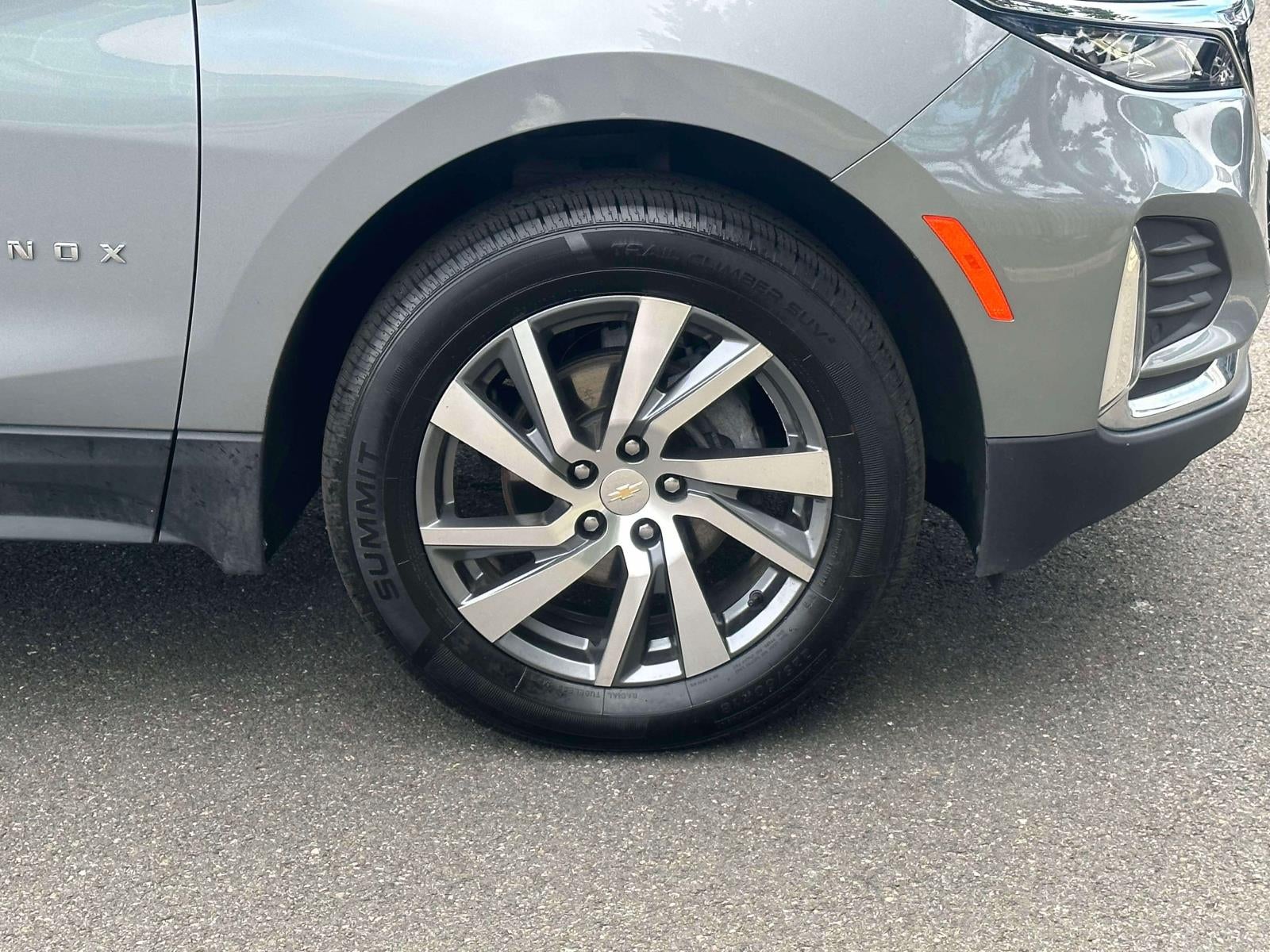 2023 Chevrolet Equinox AWD 4dr Premier