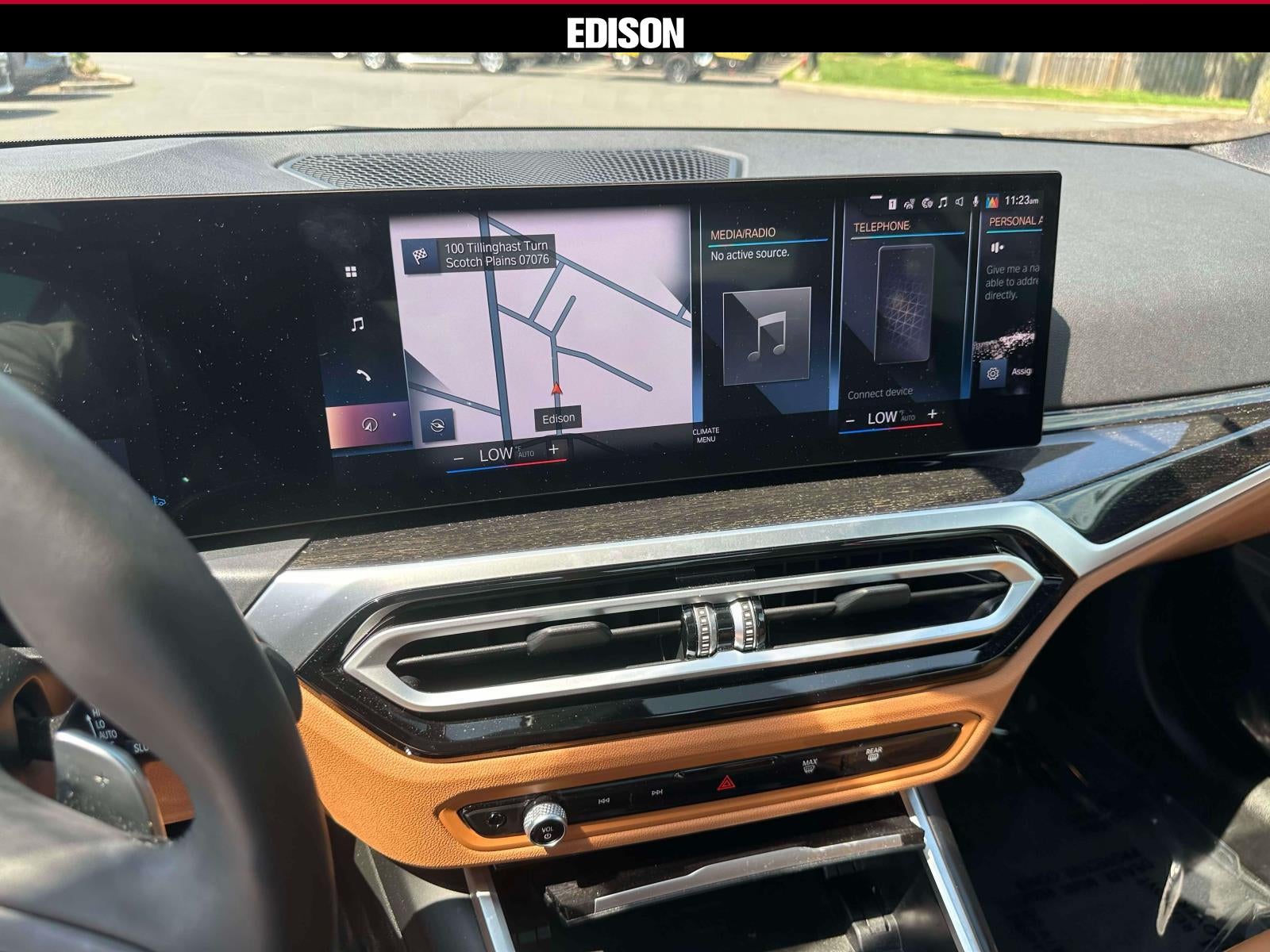 2023 BMW 3 Series 330i xDrive Sedan