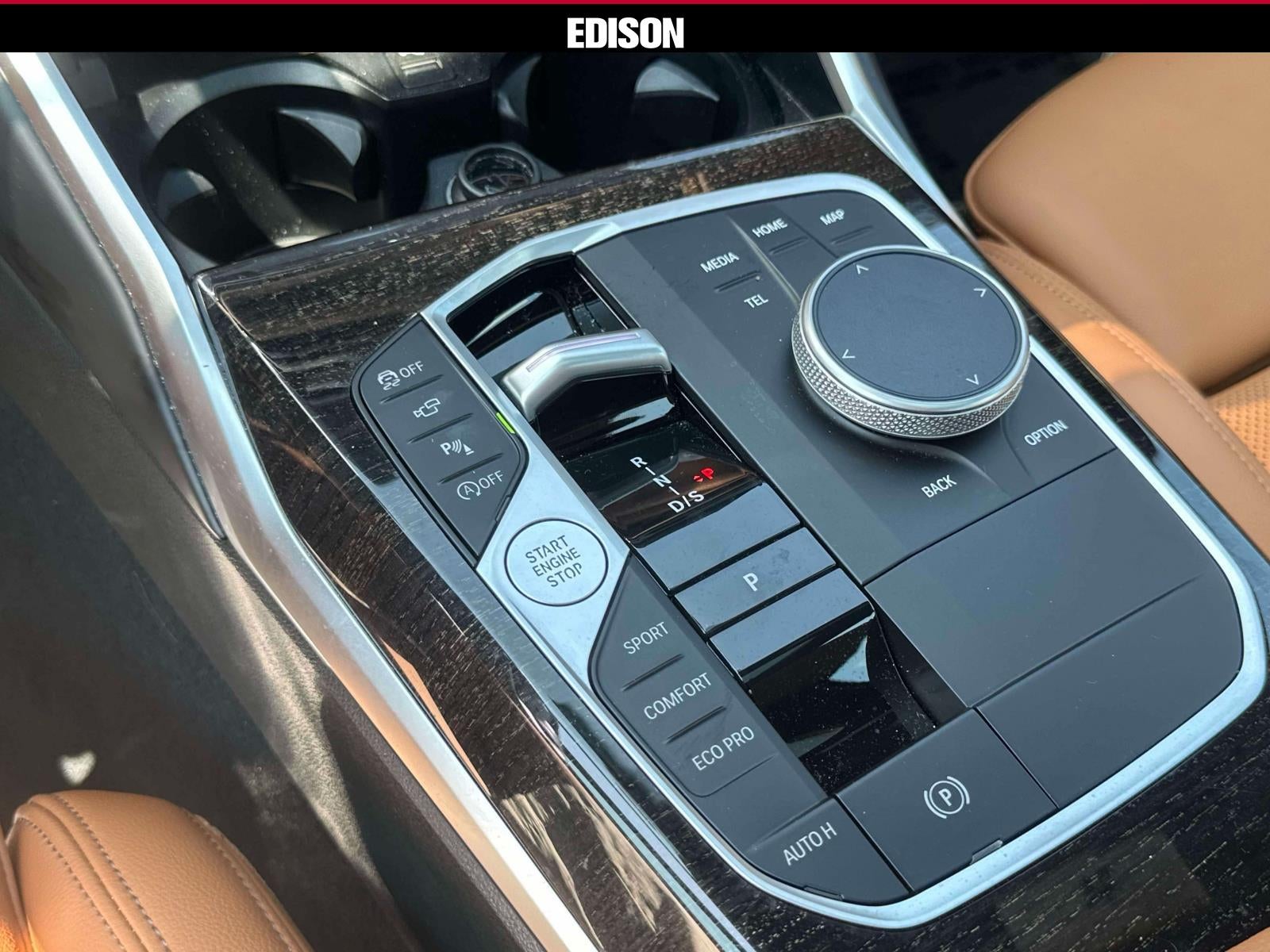 2023 BMW 3 Series 330i xDrive Sedan