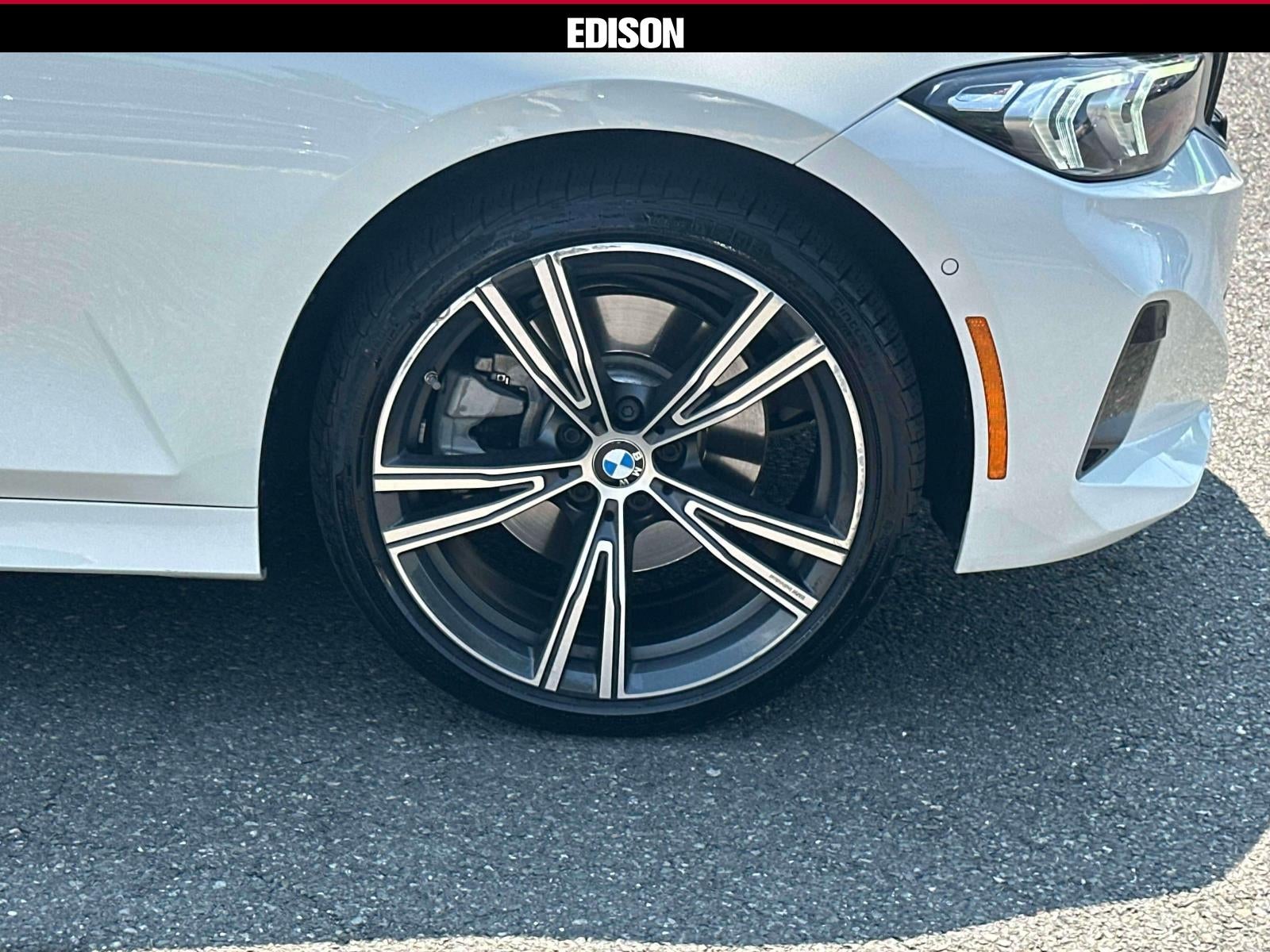 2023 BMW 3 Series 330i xDrive Sedan