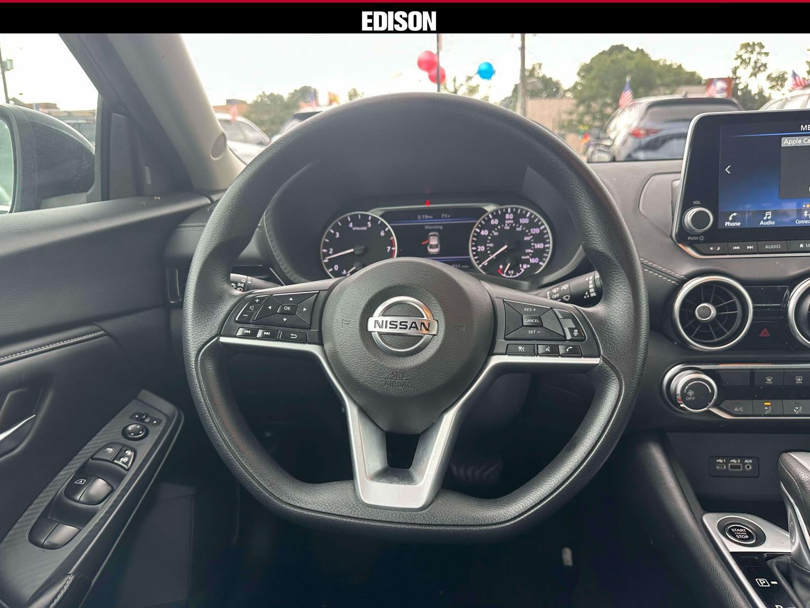 2023 Nissan Sentra SV CVT