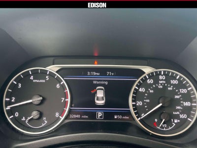 2023 Nissan Sentra SV CVT
