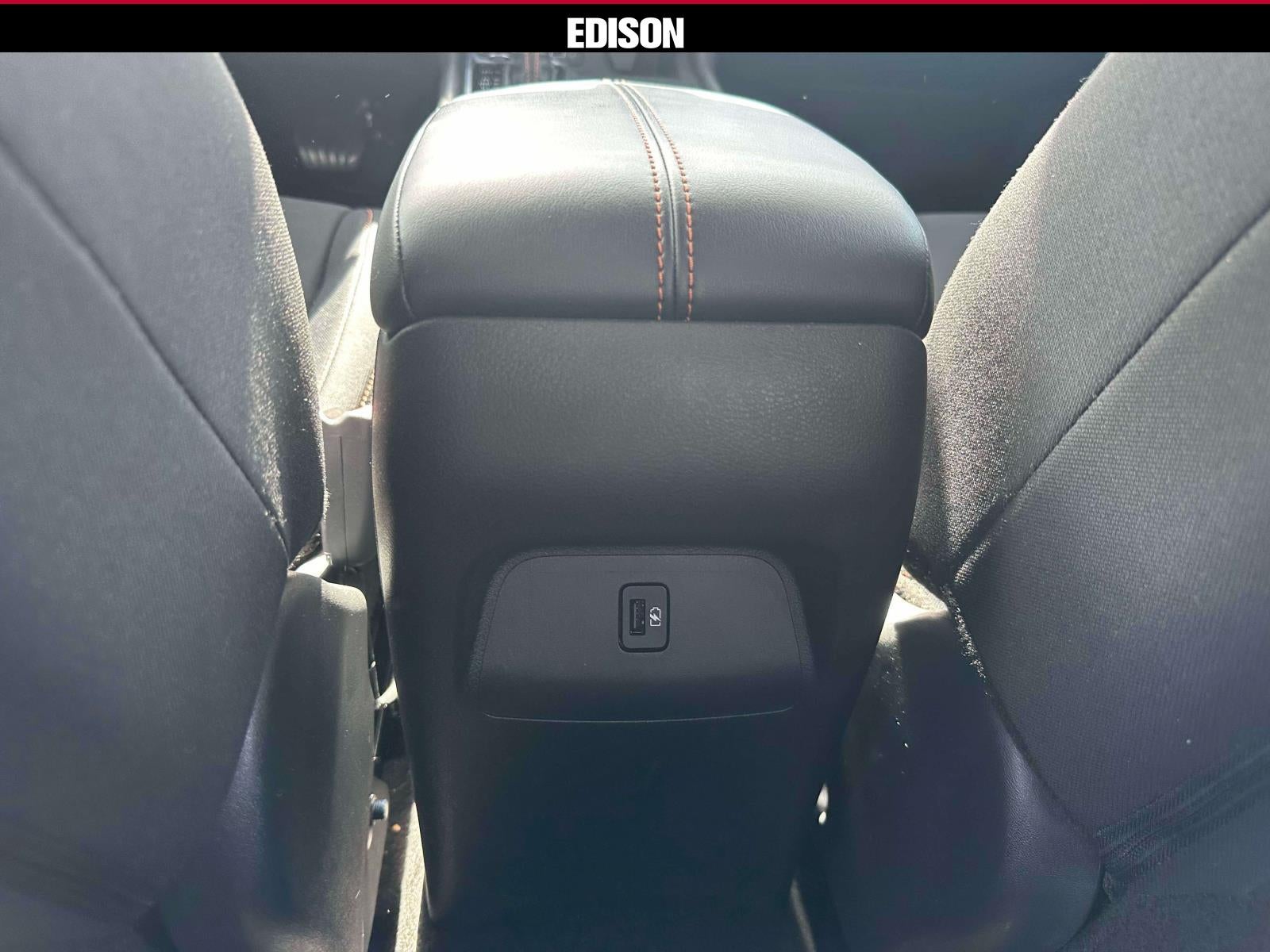 2023 Nissan Sentra SR CVT