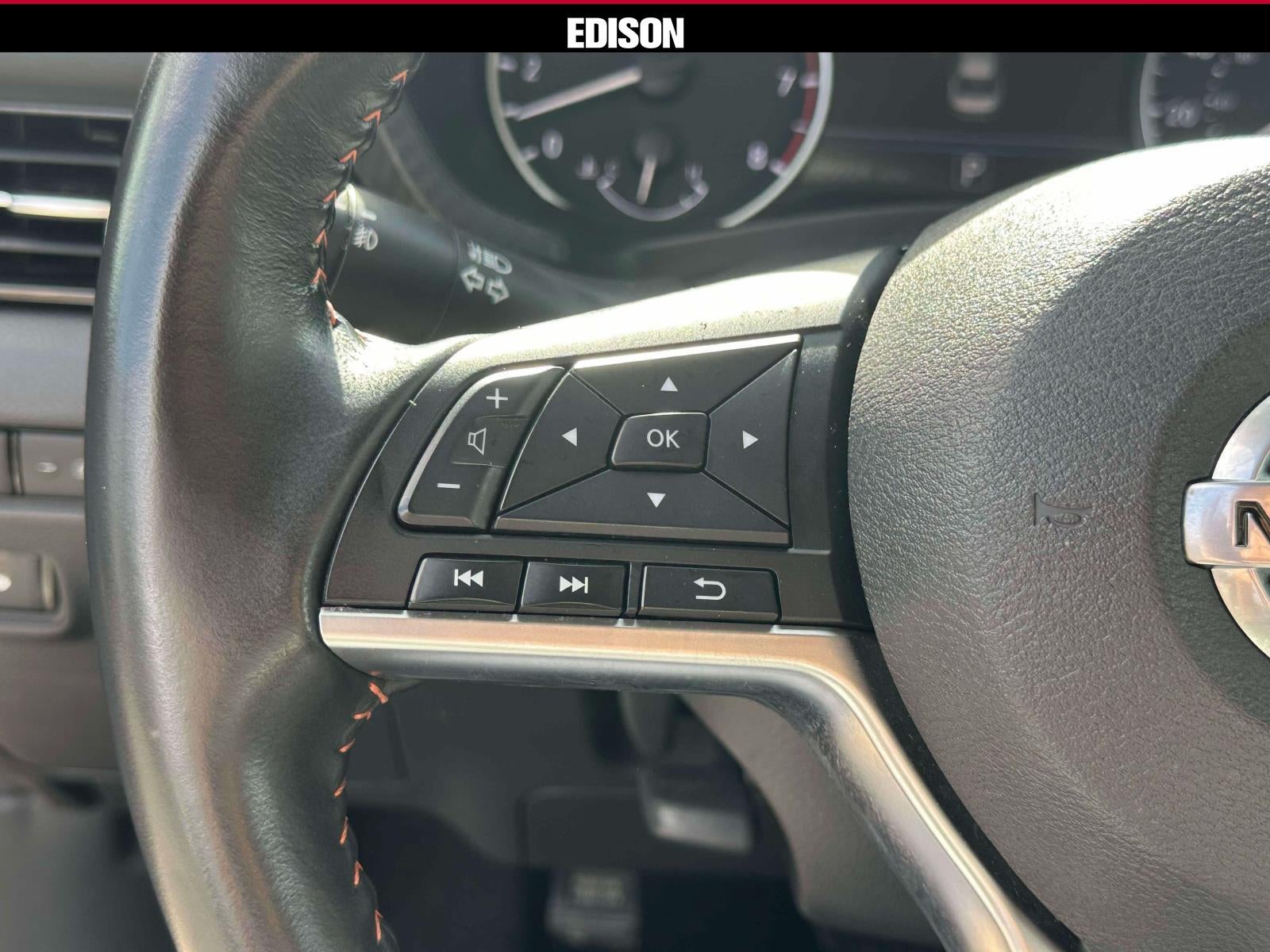 2023 Nissan Sentra SR CVT