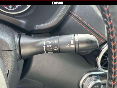 2023 Nissan Sentra SR CVT
