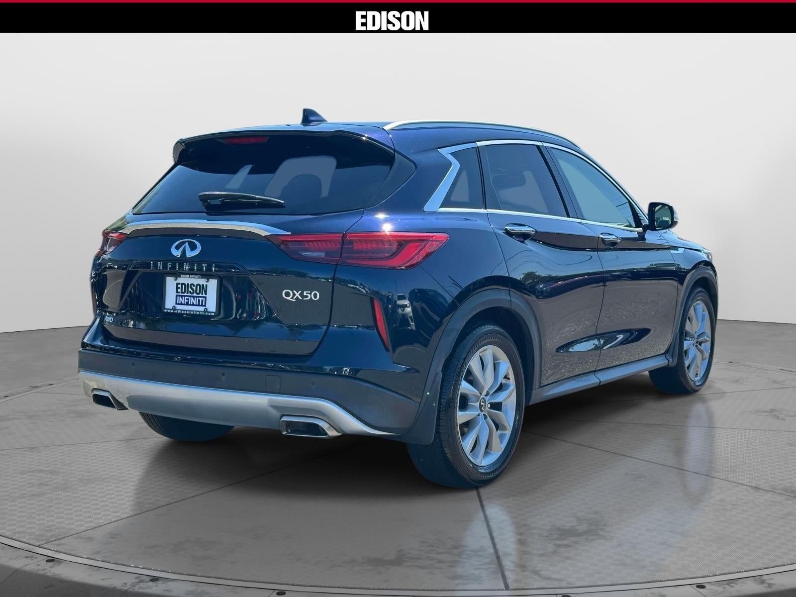 2021 INFINITI QX50 LUXE AWD