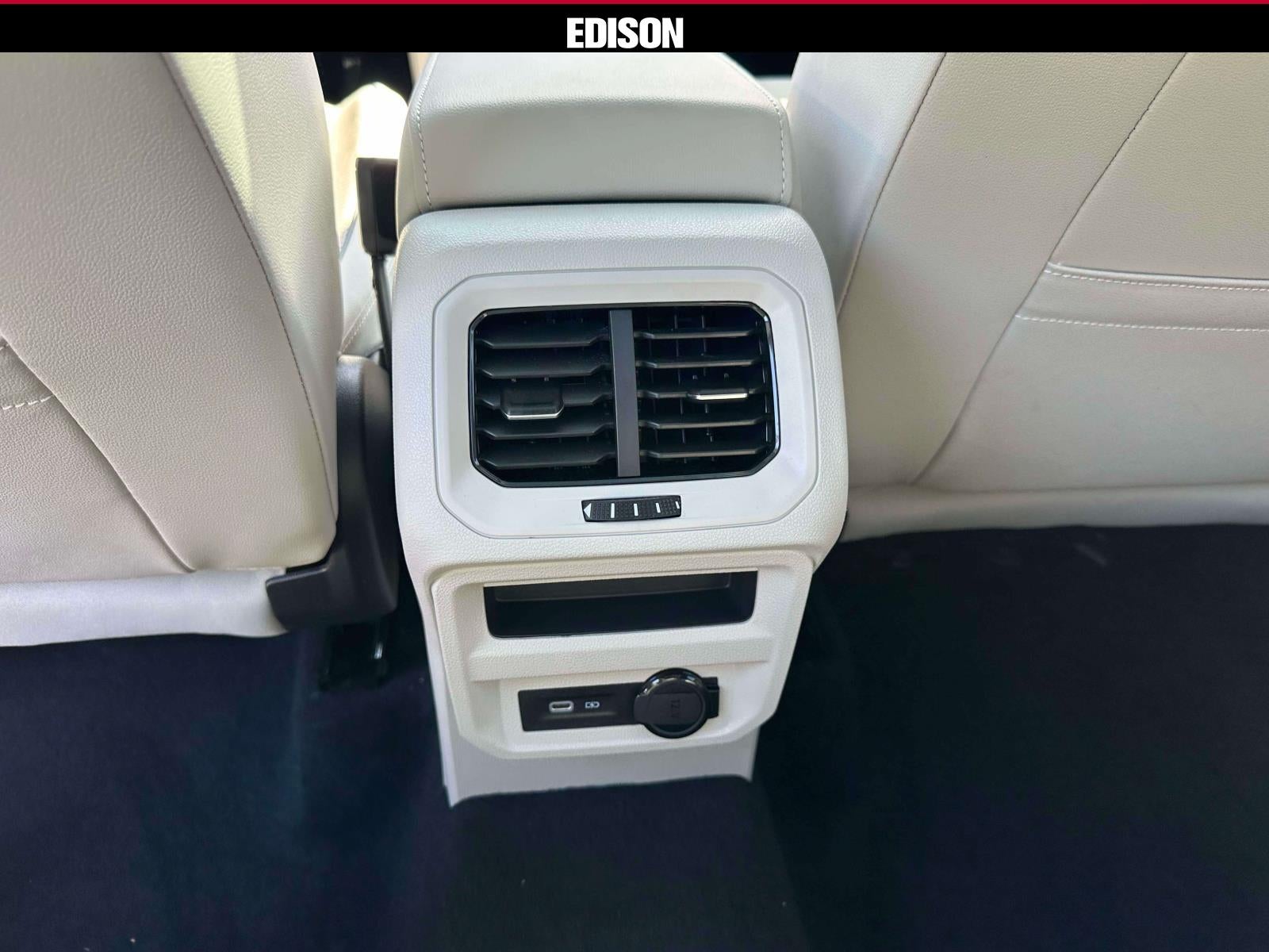 2022 Volkswagen Tiguan 2.0T SEL R-Line 4MOTION