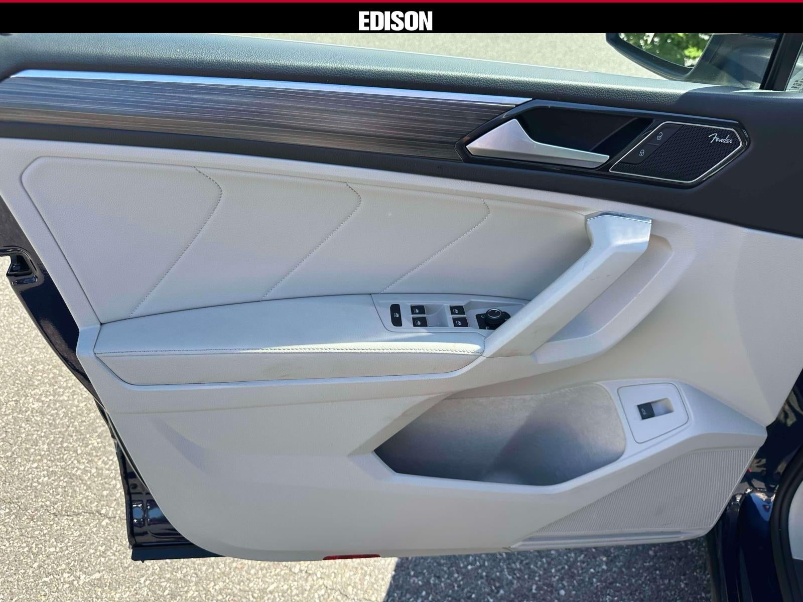 2022 Volkswagen Tiguan 2.0T SEL R-Line 4MOTION