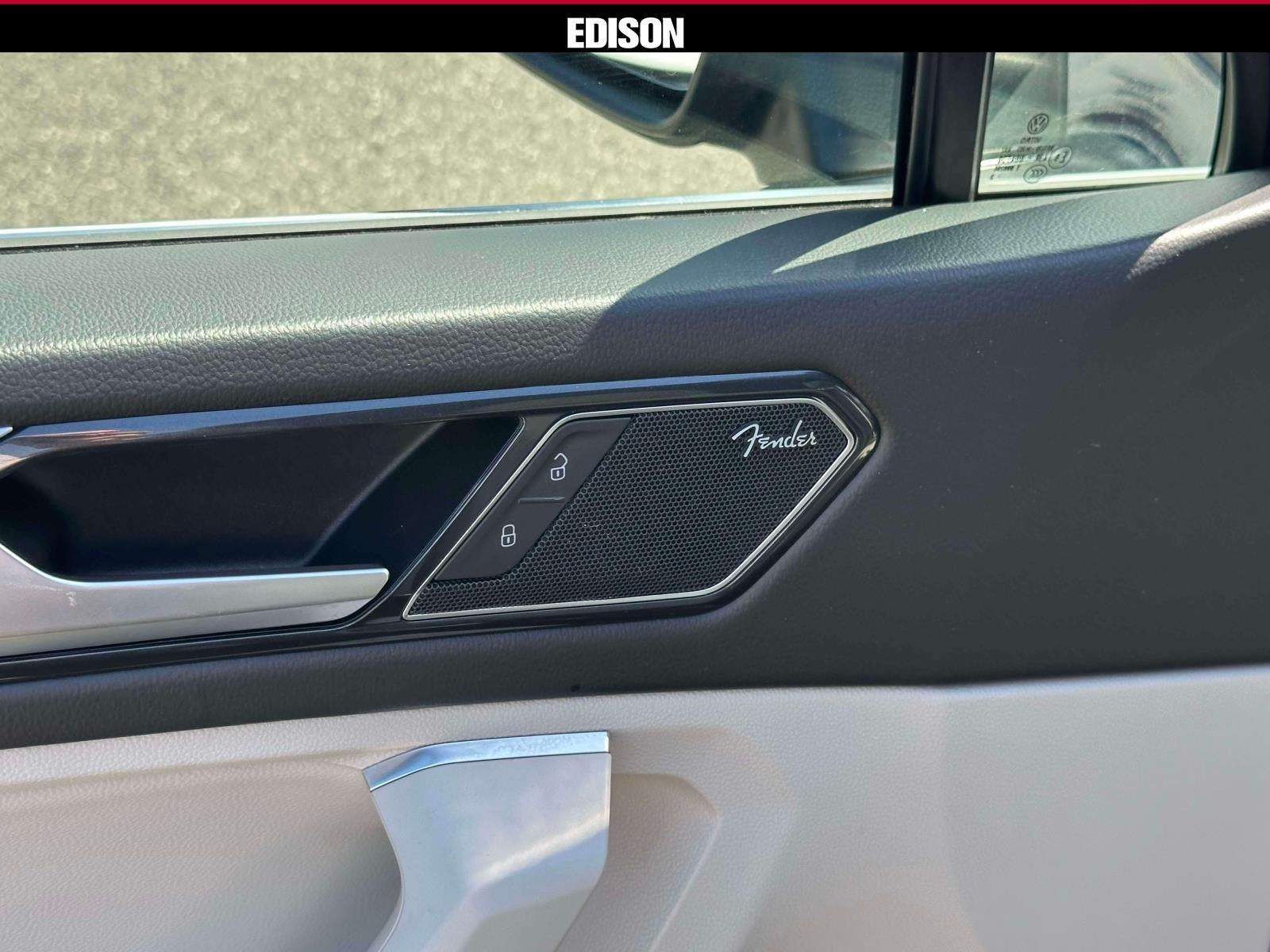 2022 Volkswagen Tiguan 2.0T SEL R-Line 4MOTION