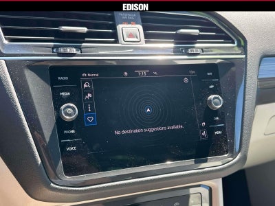 2022 Volkswagen Tiguan 2.0T SEL R-Line 4MOTION