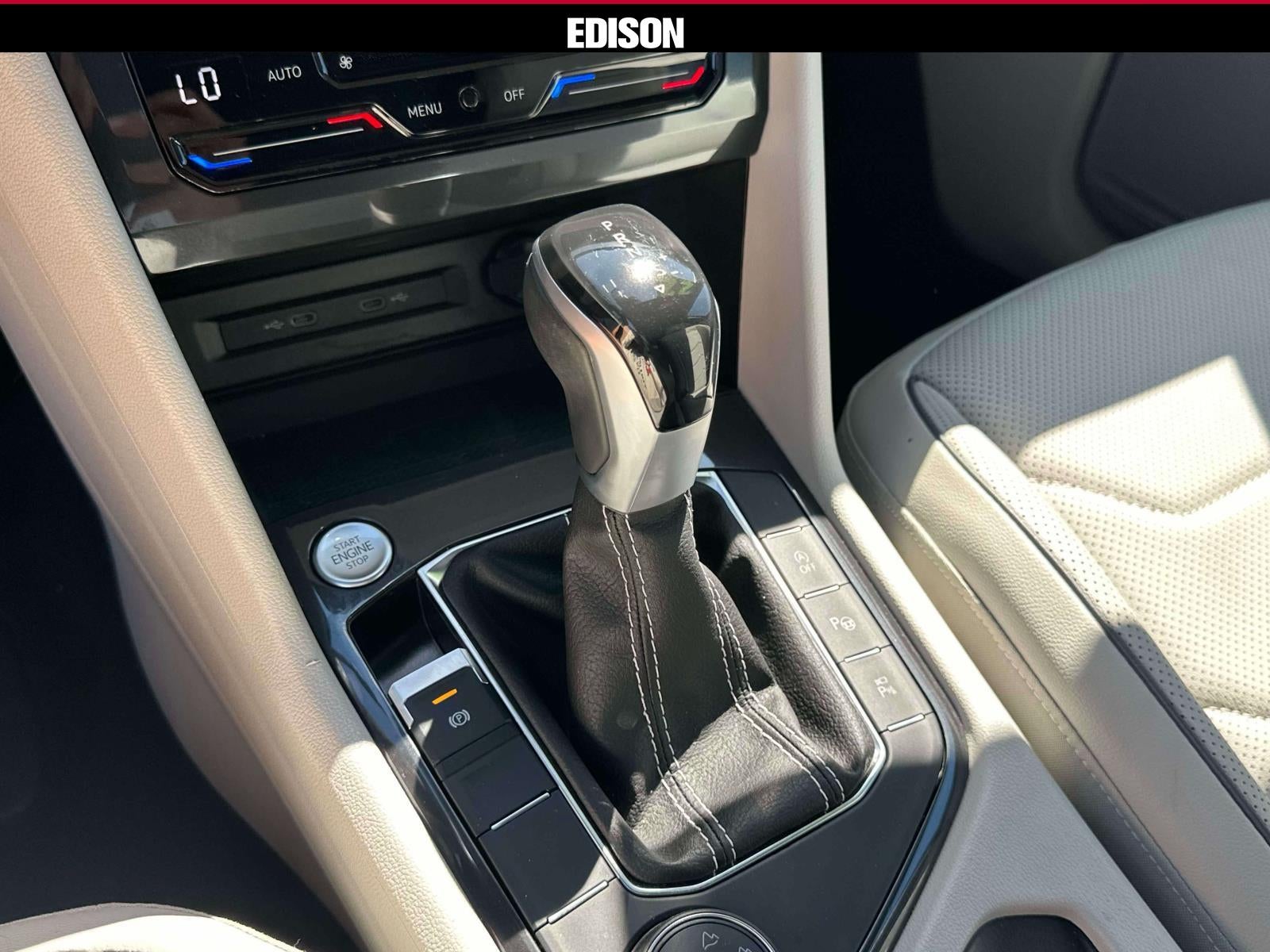 2022 Volkswagen Tiguan 2.0T SEL R-Line 4MOTION