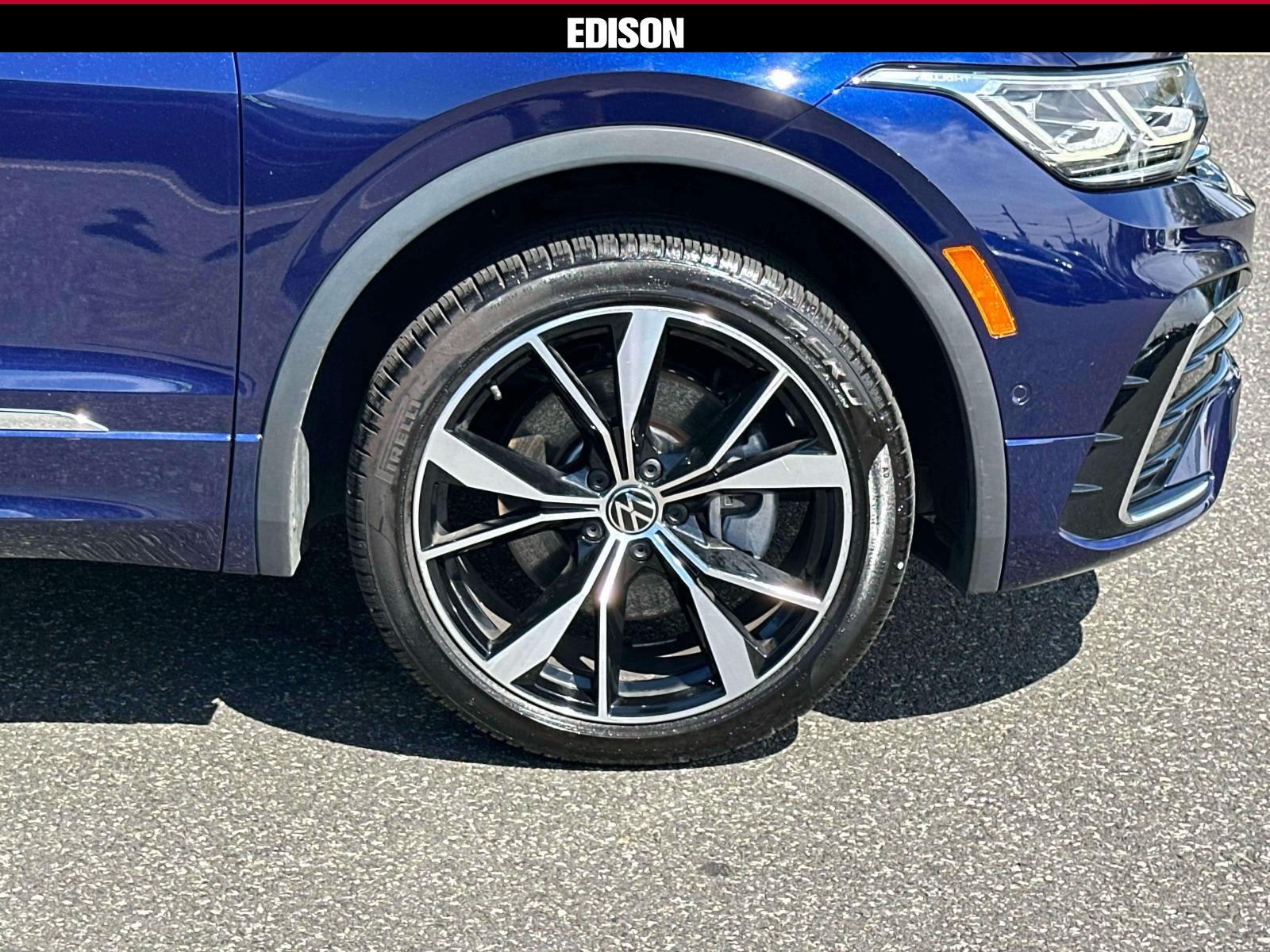 2022 Volkswagen Tiguan 2.0T SEL R-Line 4MOTION