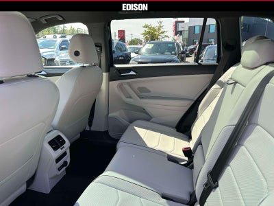 2022 Volkswagen Tiguan 2.0T SEL R-Line 4MOTION
