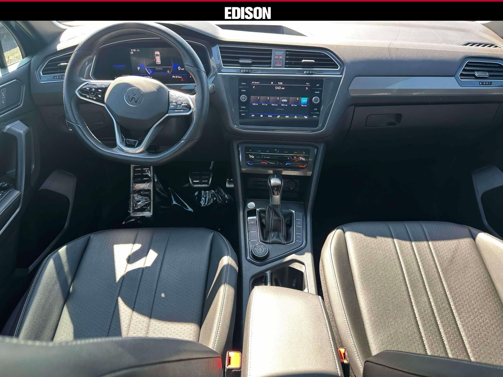 2023 Volkswagen Tiguan 2.0T SE R-Line Black 4MOTION